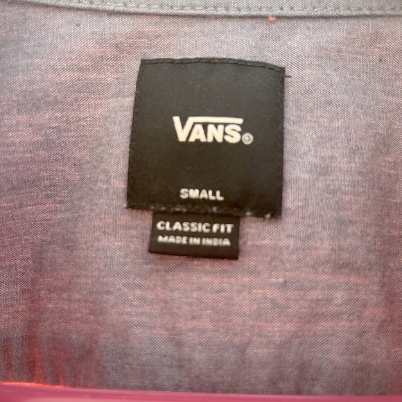 Vans button up (ss) - Picture 3 of 3